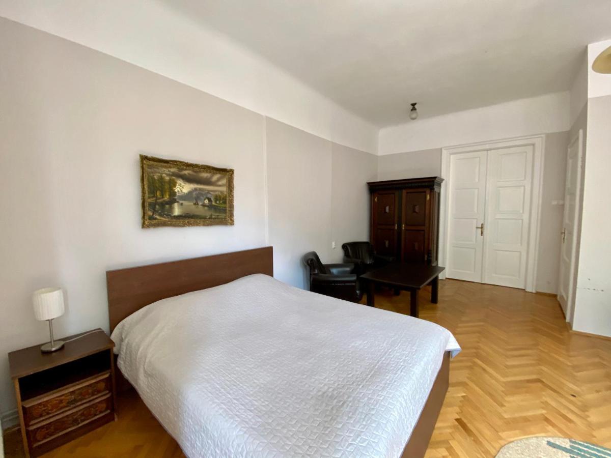 Casa Balcescu Braşov Exterior foto