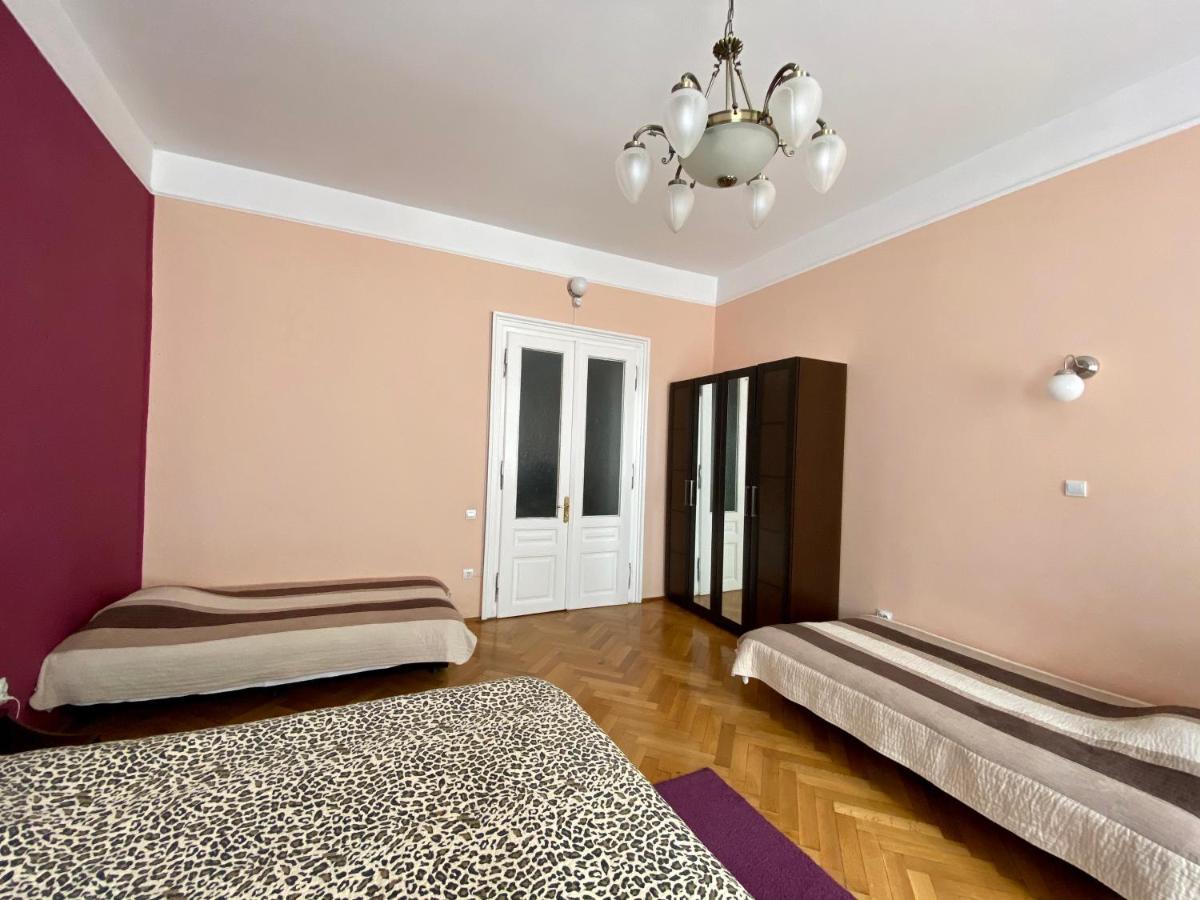 Casa Balcescu Braşov Exterior foto