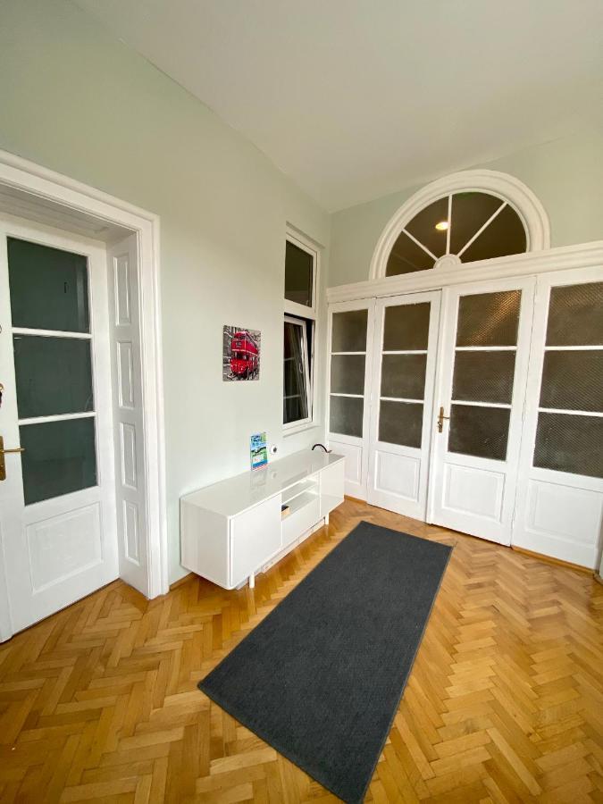 Casa Balcescu Braşov Exterior foto